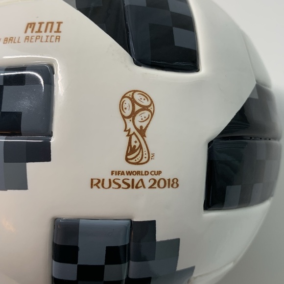 Rare Adidas Football Telstar 2018 FIFA World Cup Russia Match MINI Ball Size-1 - Picture 4 of 6